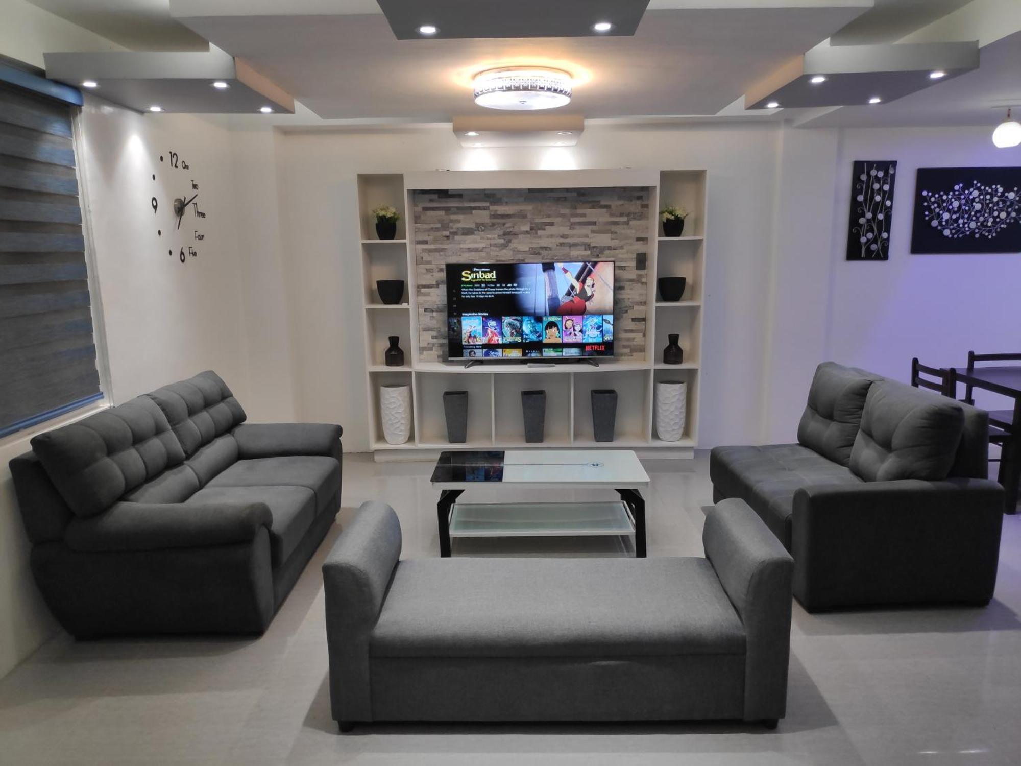 Tagaytay Staycation By Naya And Darla W Free Swimming Pool, Wifi & Netflix Tagaytay City Eksteriør billede