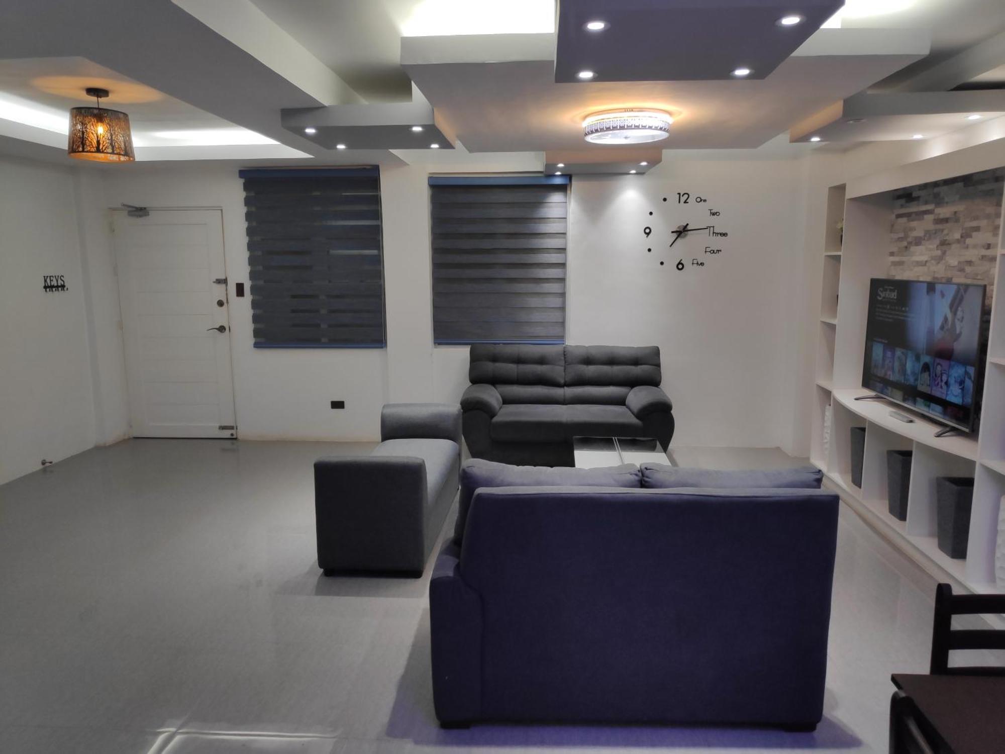 Tagaytay Staycation By Naya And Darla W Free Swimming Pool, Wifi & Netflix Tagaytay City Eksteriør billede