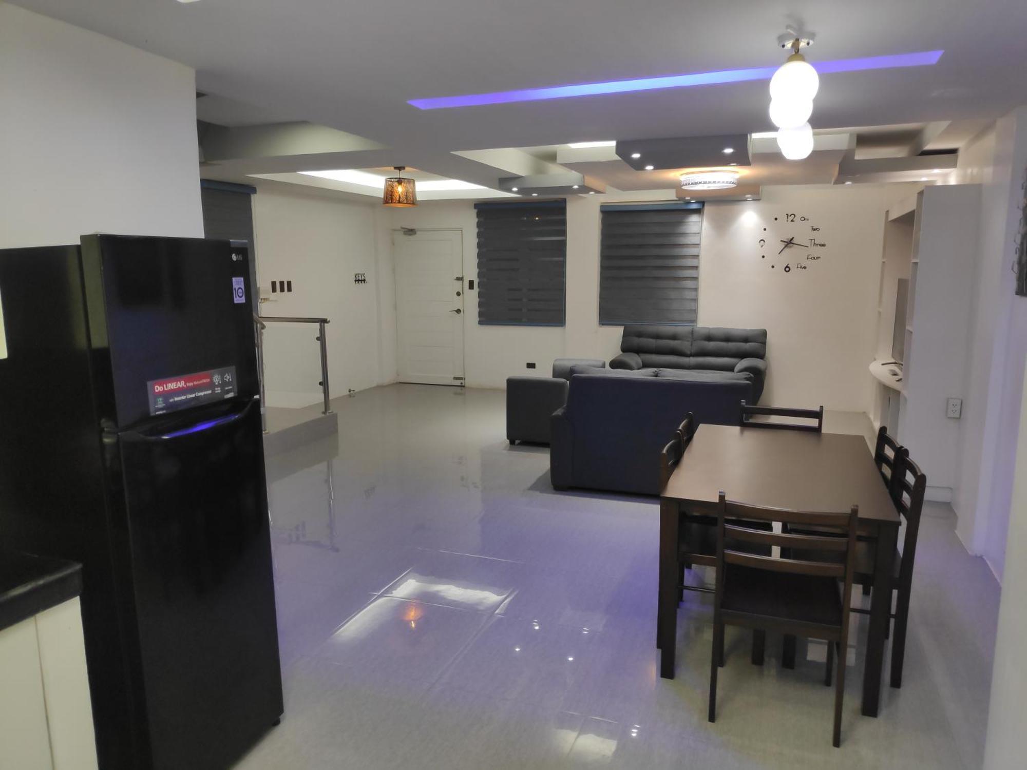 Tagaytay Staycation By Naya And Darla W Free Swimming Pool, Wifi & Netflix Tagaytay City Eksteriør billede