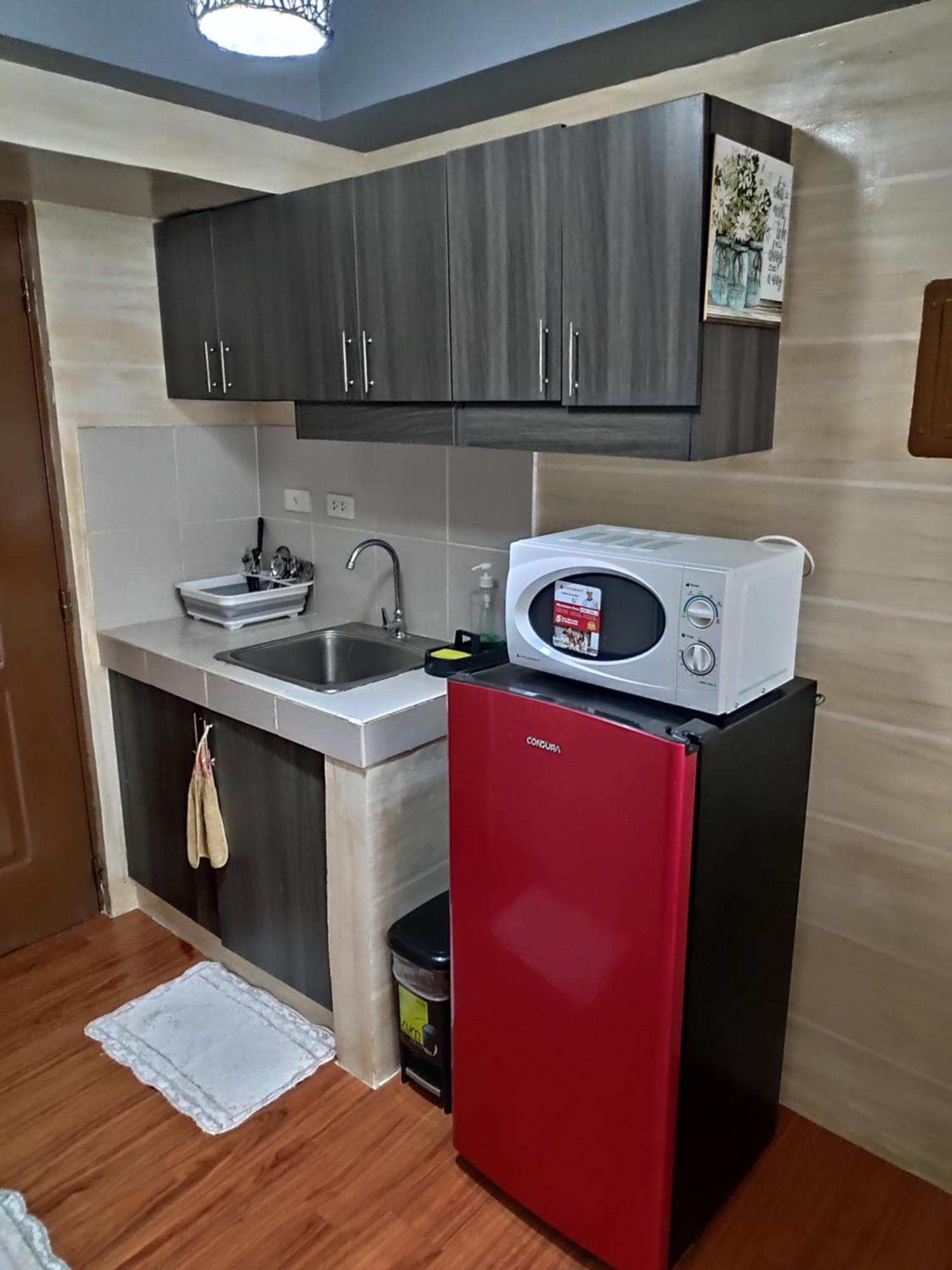 Tagaytay Staycation By Naya And Darla W Free Swimming Pool, Wifi & Netflix Tagaytay City Eksteriør billede
