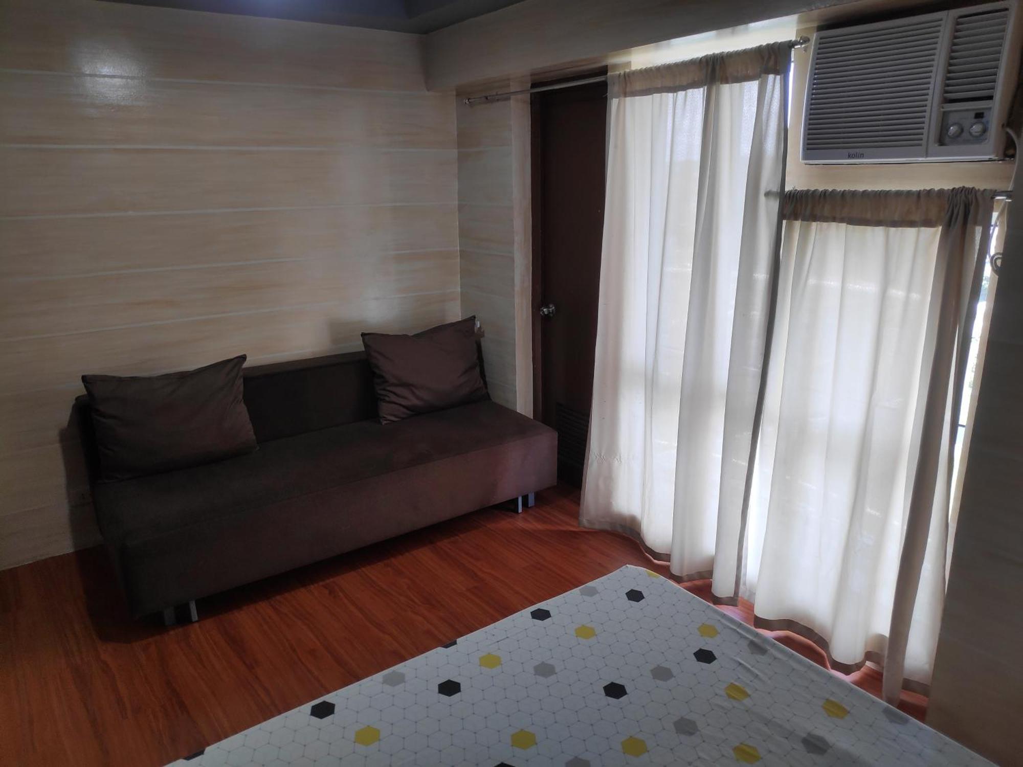 Tagaytay Staycation By Naya And Darla W Free Swimming Pool, Wifi & Netflix Tagaytay City Eksteriør billede