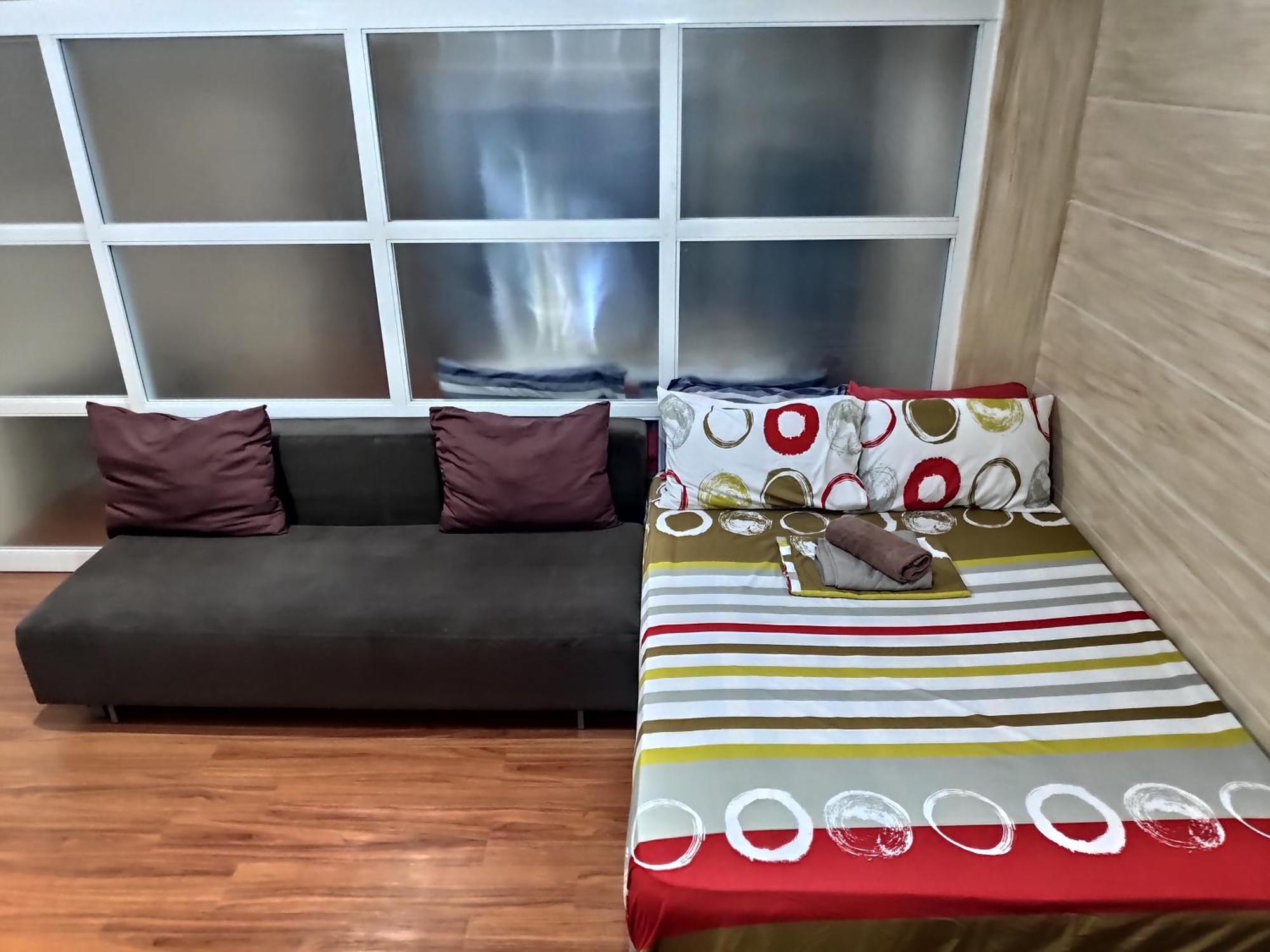 Tagaytay Staycation By Naya And Darla W Free Swimming Pool, Wifi & Netflix Tagaytay City Eksteriør billede