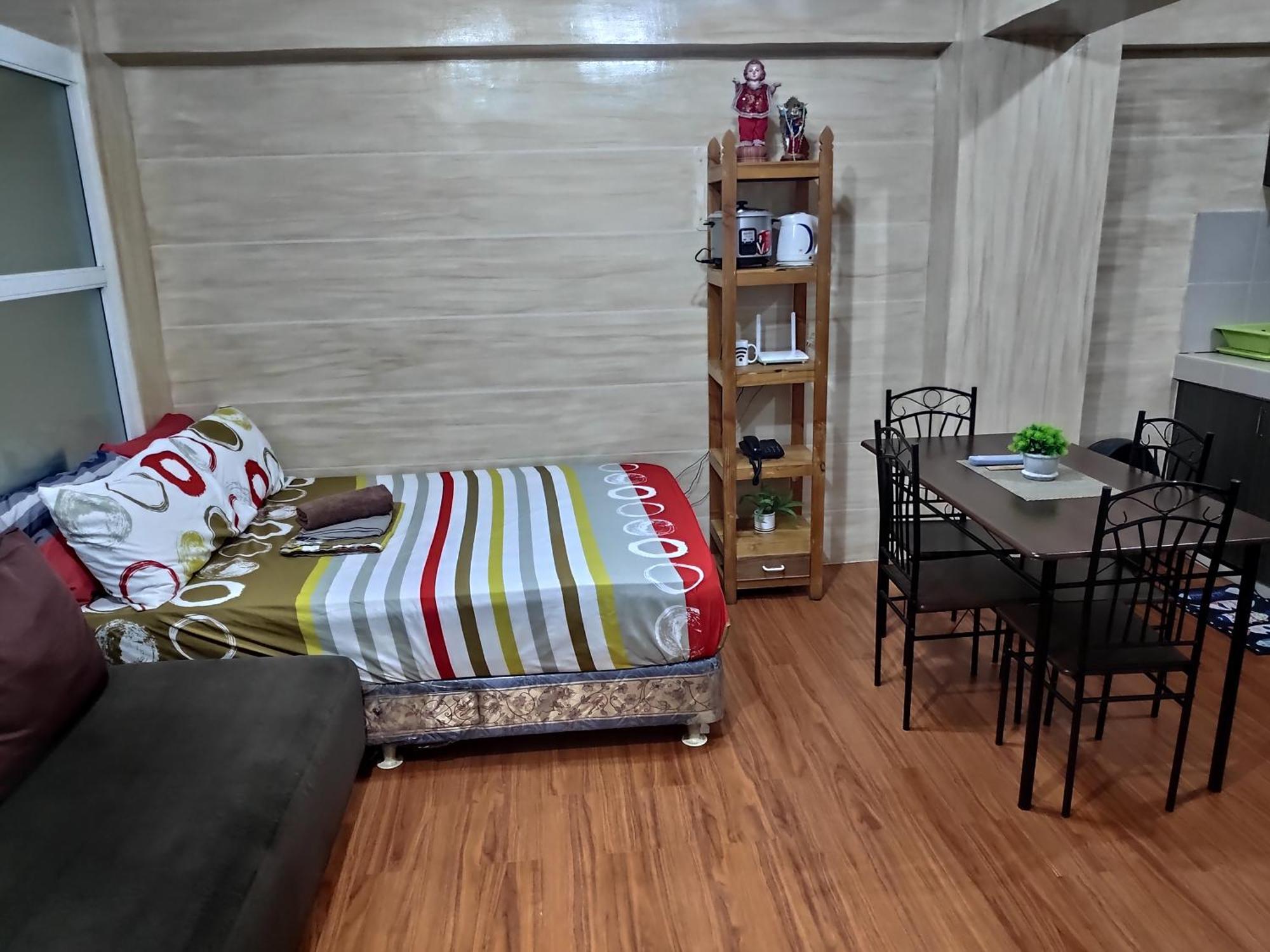 Tagaytay Staycation By Naya And Darla W Free Swimming Pool, Wifi & Netflix Tagaytay City Eksteriør billede