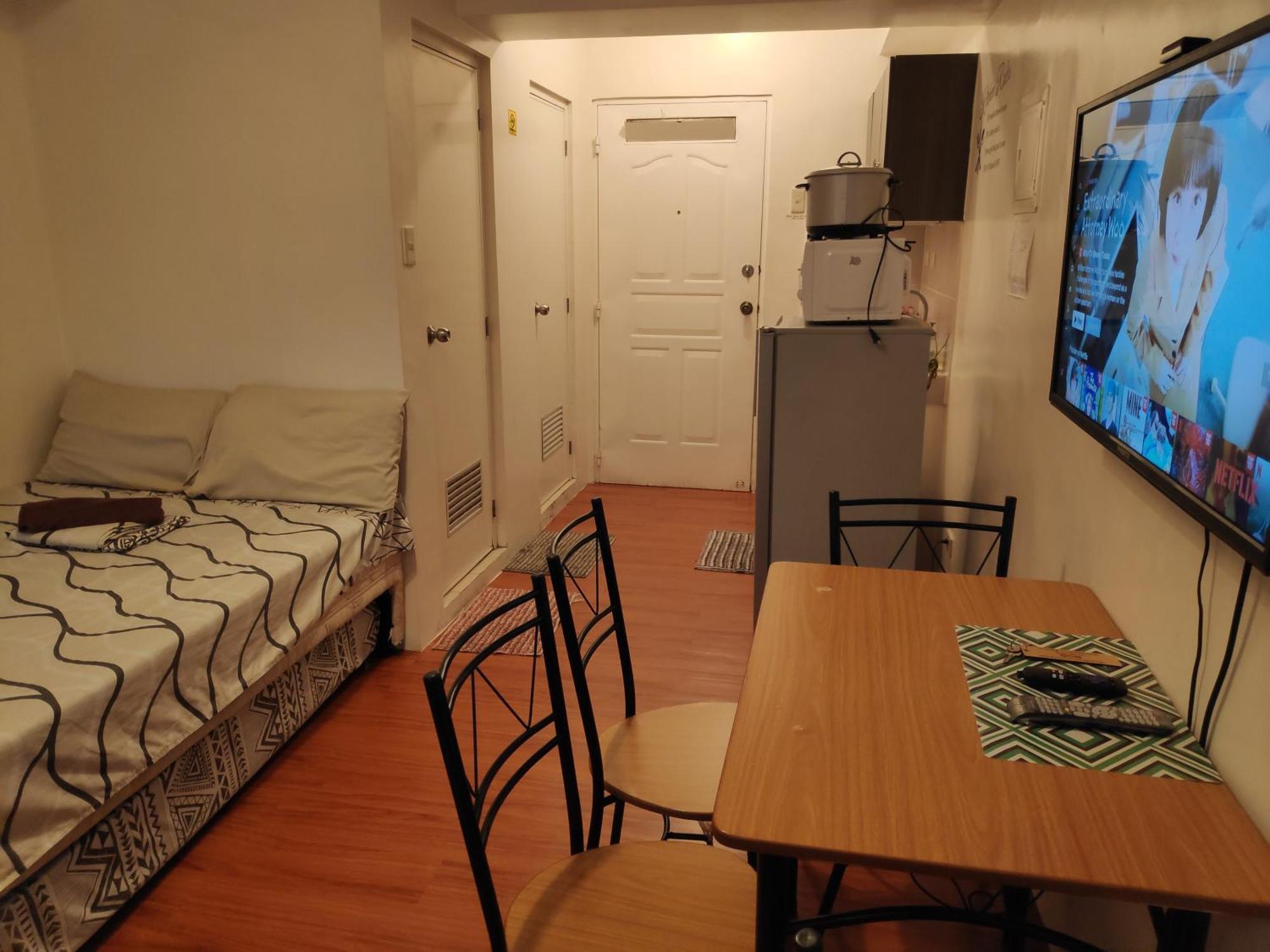 Tagaytay Staycation By Naya And Darla W Free Swimming Pool, Wifi & Netflix Tagaytay City Eksteriør billede